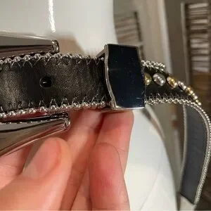 B-Low the Belt | Accessories | Blow The Belt Western  display picture 3